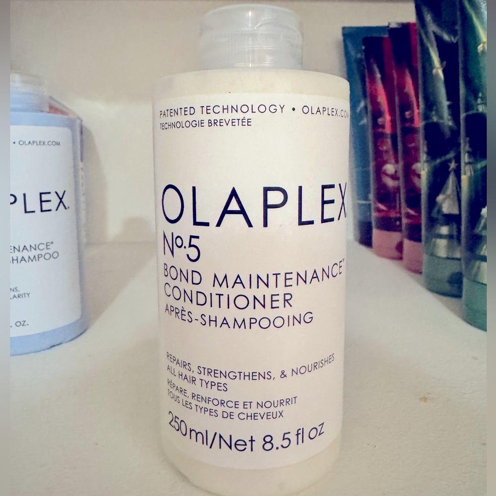 Olaplex No5 Bond Maintenance Conditioner Brand New